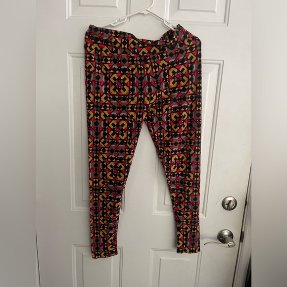 LuLaRoe Women’s Leggings - Picture 1 of 3